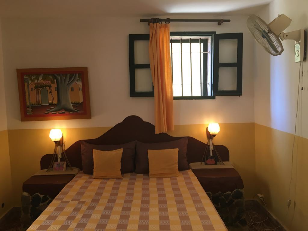 Chez Eric Hotel Gorée Eksteriør billede